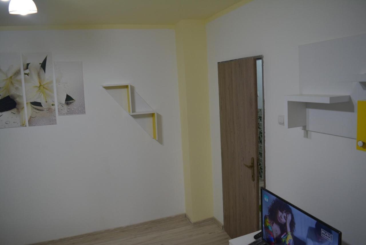 Green Rooms Hunedoara Extérieur photo